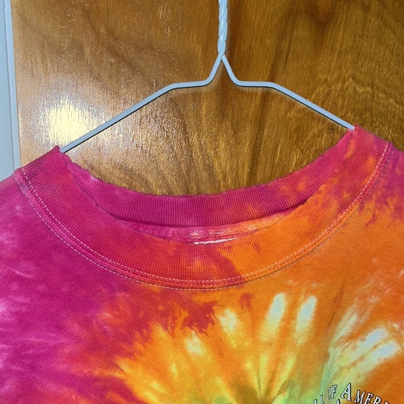 (THIS ITEM WILL BE DONATED AT END OF DEC)
Tie-Dye Mall of America T-Shirt - Picture 2 of 5